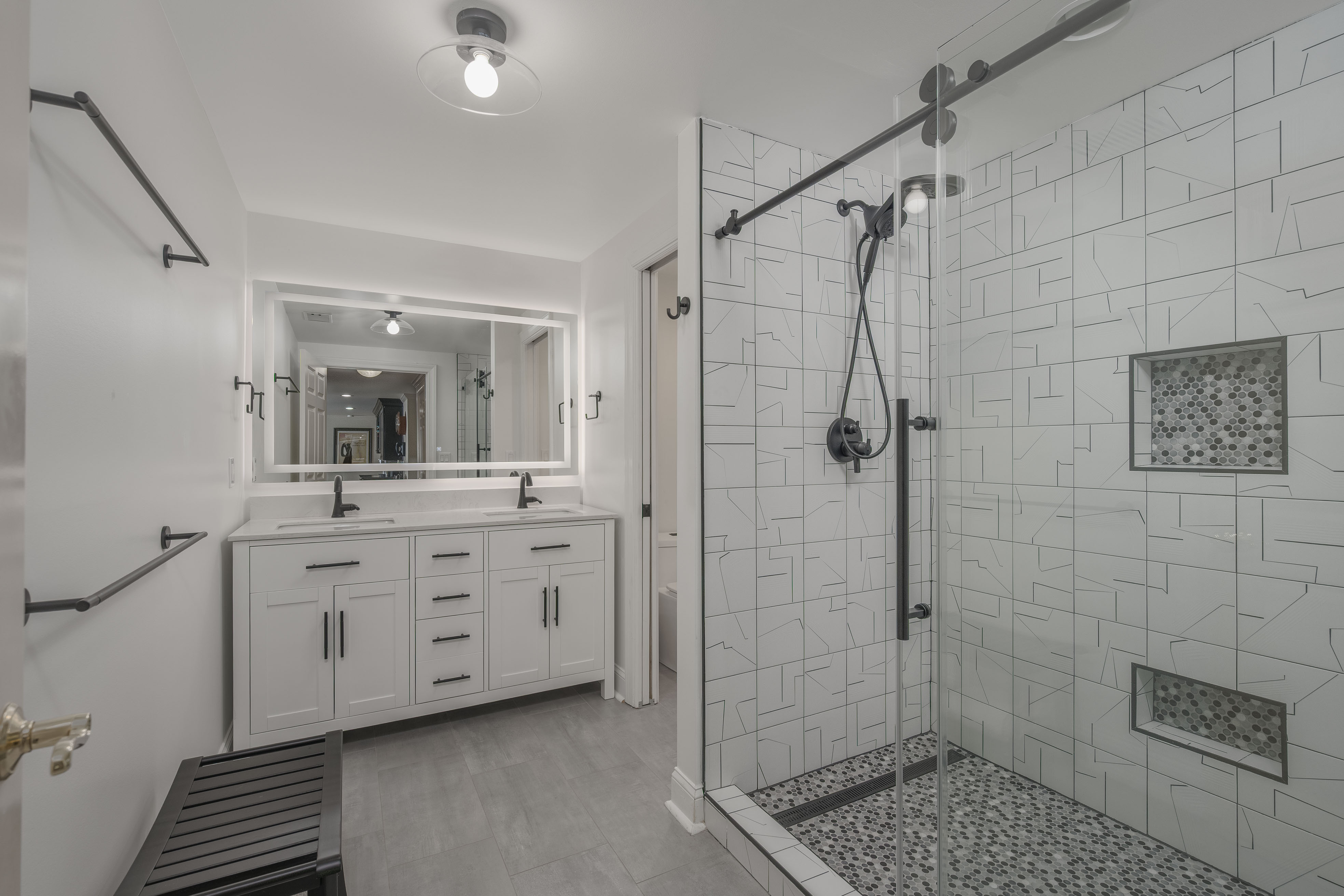 1070 Maple Ridge Way image 51